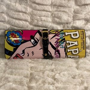 Papa’Razzi Magazine Clutch
